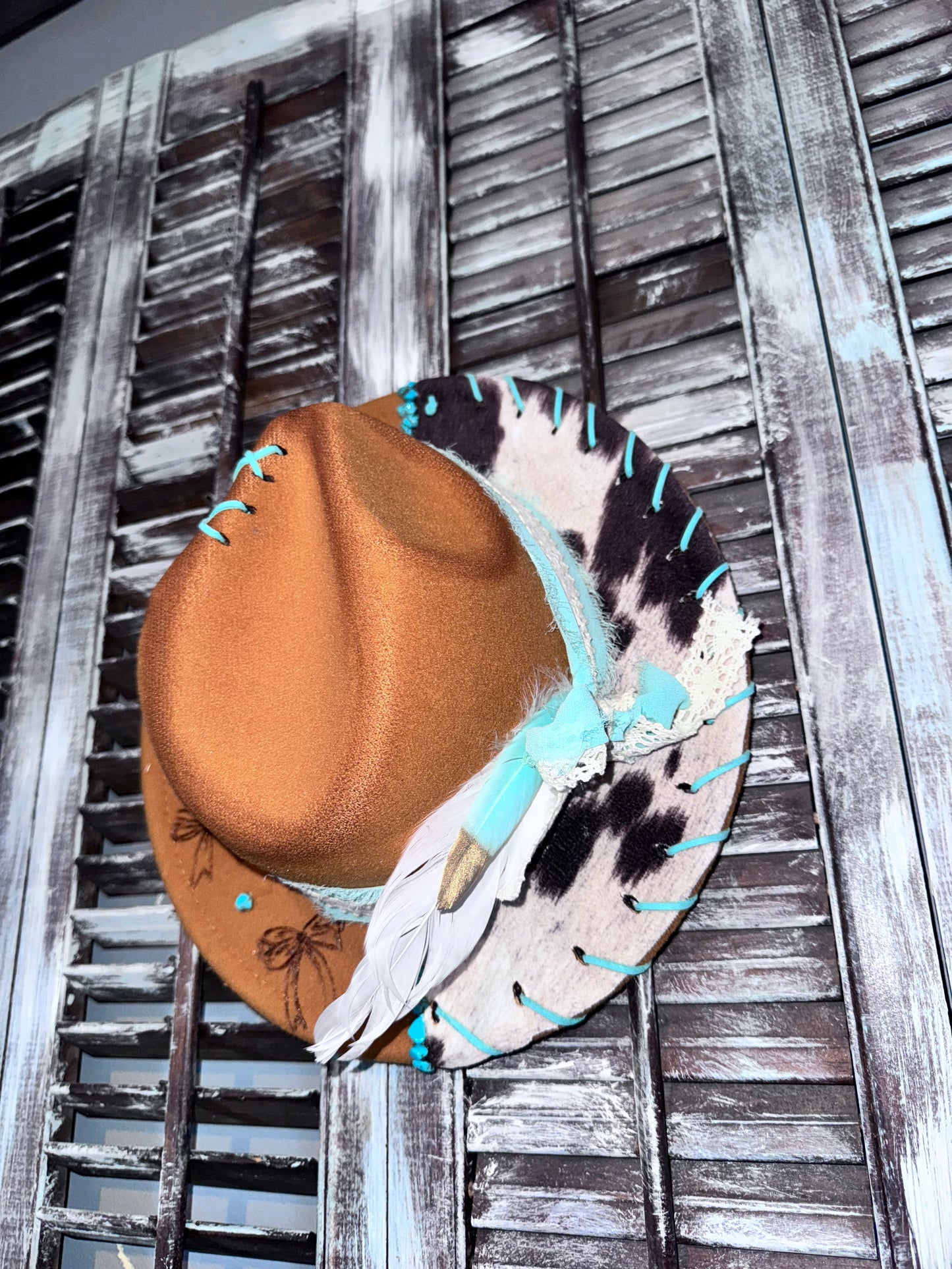 Kids cowprint/coquette bows hat