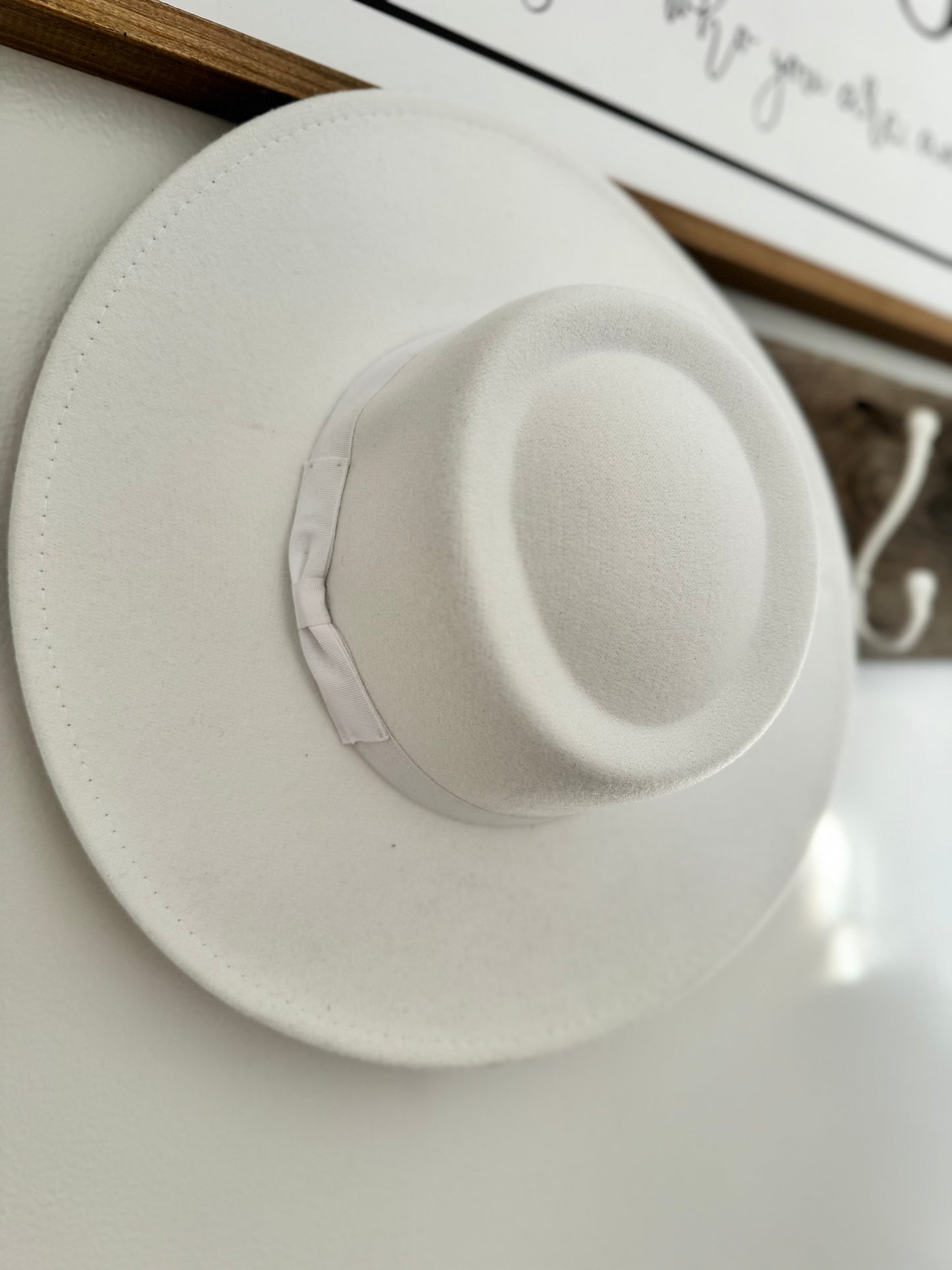 white extra wide brim adjustable hat - adult poly blend
