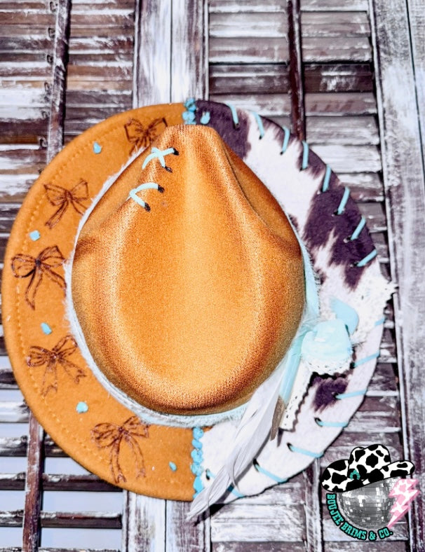 Kids cowprint/coquette bows hat