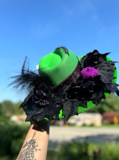 OTT beetlejuice Snake hat. (Top is a little heavier- recommended for ages 5+)