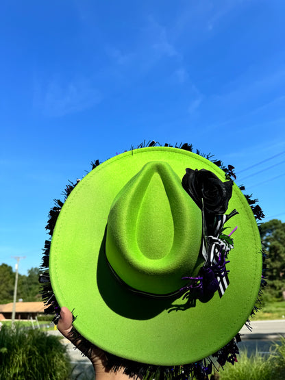 Batty Rim Beetlejuice Hat