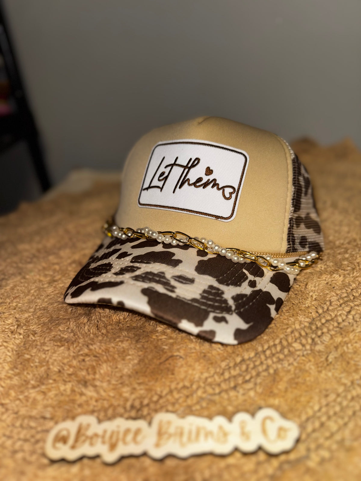Let them womens trucker hat