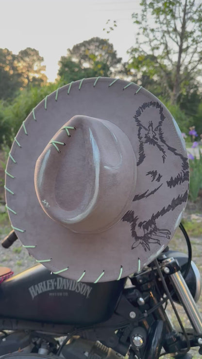 Silkie queen hat
