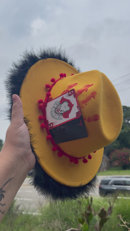Georgie hat w/boa around brim - child size